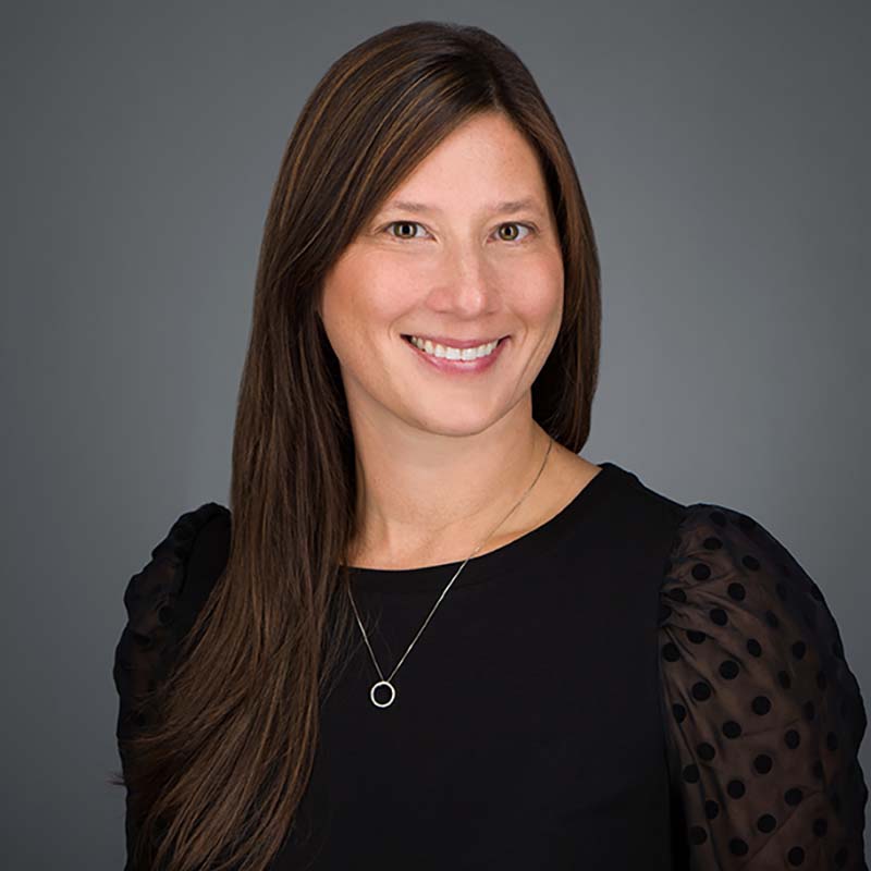 Michelle_Winiewicz_800x800 Michelle Winiewicz, Liberty Bank